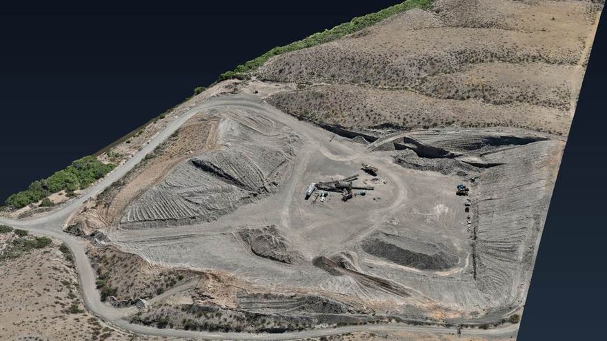 Aggregate pit and processing yard
